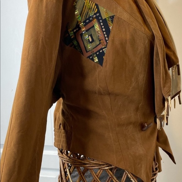 Vintage Charm - Picture 3 of 6